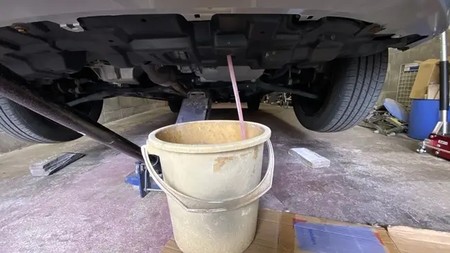 ラクティスのラジエーター液交換の手順