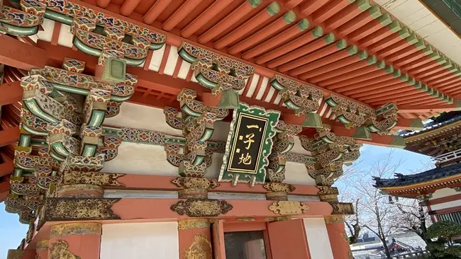 耕三寺 法宝蔵・僧宝蔵
