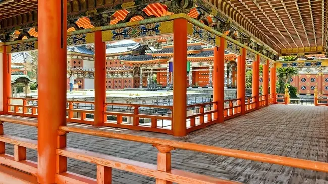 耕三寺 本堂の中 国登録有形文化財