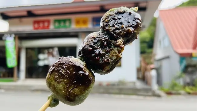 徳島の秘境・剣山へ 国道439号「祖谷のかずら橋・祖谷そば・かかしの里」を巡る満喫ドライブ記