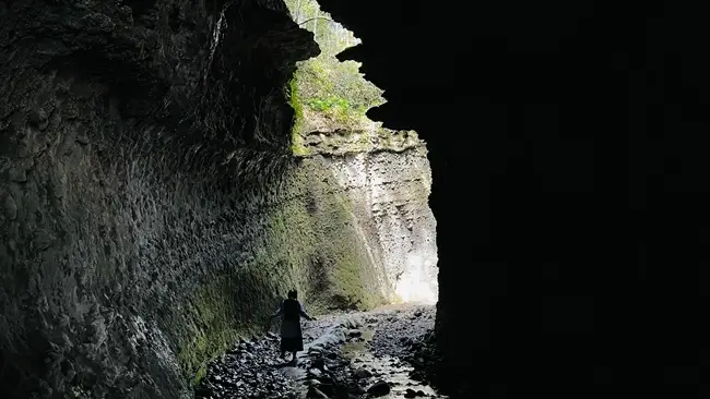 伊尾木洞 内部