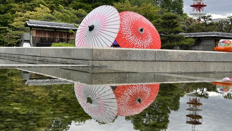 松山城 二之丸史跡庭園を散策 恋人の聖地に認定されています。