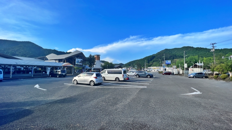 道の駅 あぐり窪川 車中泊もできる大きな駐車場 美味しいグルメもいっぱいあります