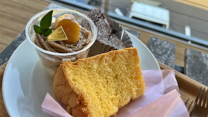 【道の駅 よって西土佐】四万十川沿いドライブの休憩・食堂・ケーキ・お土産が揃う人気スポット