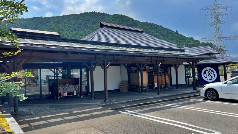 芋けんぴ人気店 水車亭 冷やし大学芋にアイスクリームを乗せた夏に食べたいグルメ みずぐるまや