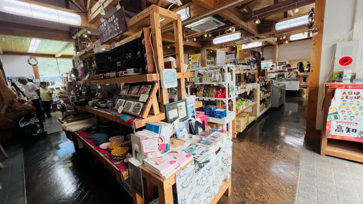 道の駅 土佐さめうら 嶺北の特産品が揃う施設