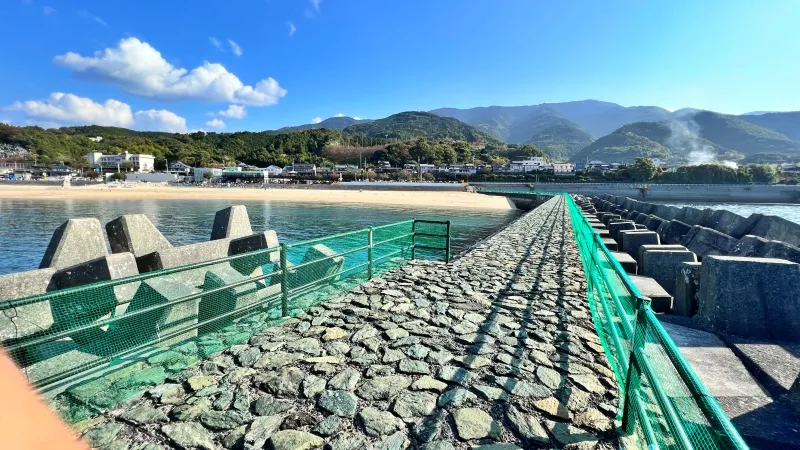 道の駅 ふたみ 海と夕陽がキレイで大人気 下灘駅近く 車中泊できる？