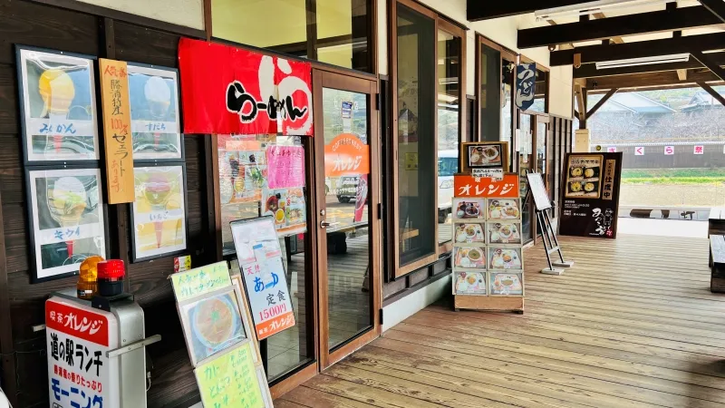 道の駅 ひなの里かつうら 広い駐車場で車中泊 直売所が充実 おひな様でも有名