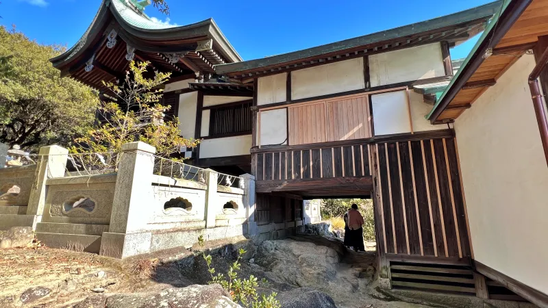 巳年は白い蛇の伝説が残る國分八幡宮 香川県国分寺 パワースポット