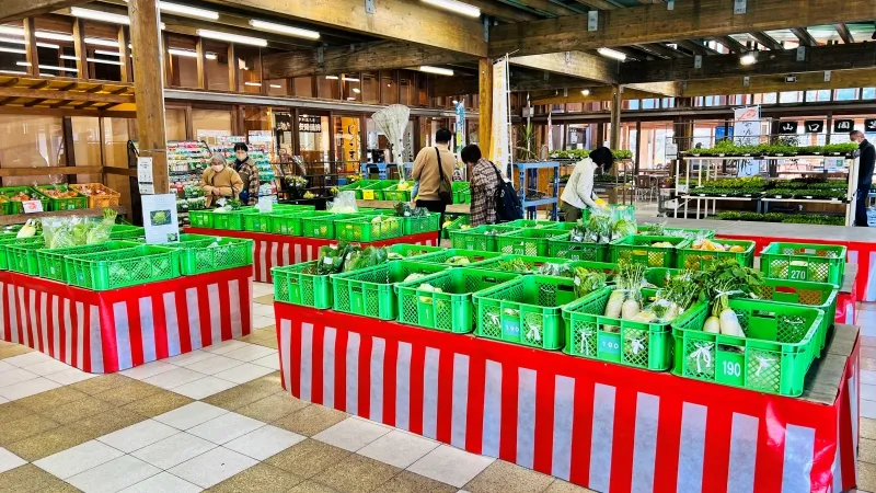 道の駅みま 車中泊もできて産直市や名産品などの販売やレストランも人気