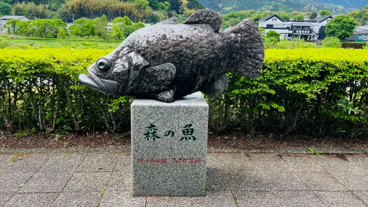 道の駅 虹の森公園まつの 車中泊もでき近くに温泉もあり！ 水族館・ガラス館など見どころ満載