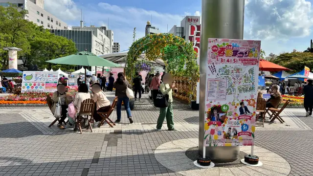 高知市中心街を散策したGW ひろめ市場 高知城 春花まつり 風工房イチゴアイス