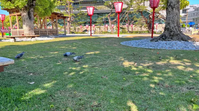 高知市中心街を散策したGW ひろめ市場 高知城 春花まつり 風工房イチゴアイス