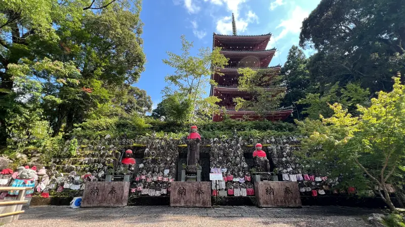 竹林寺 五台山にあるお寺で五重塔が有名 夏は風鈴 秋は紅葉と季節ごとに楽しめます。