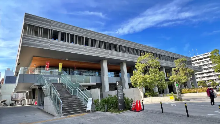 せんだんの木 高知市役所 ランチ 豊富なメニューで人気