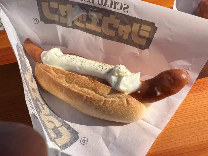 シャウエッセンホットドッグが旨すぎた エスコンフィールド名物がキッチンカーで登場