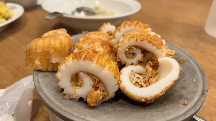 南京町 神戸中華街 民生（みんせい）名物イカの天ぷらが絶品 水餃子や五目焼飯もおススメ