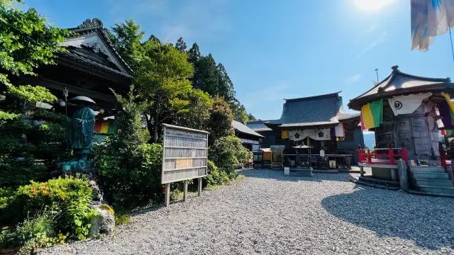 岩本寺 本堂の天井を見てね 竹灯りイベントも必見 四万十町
