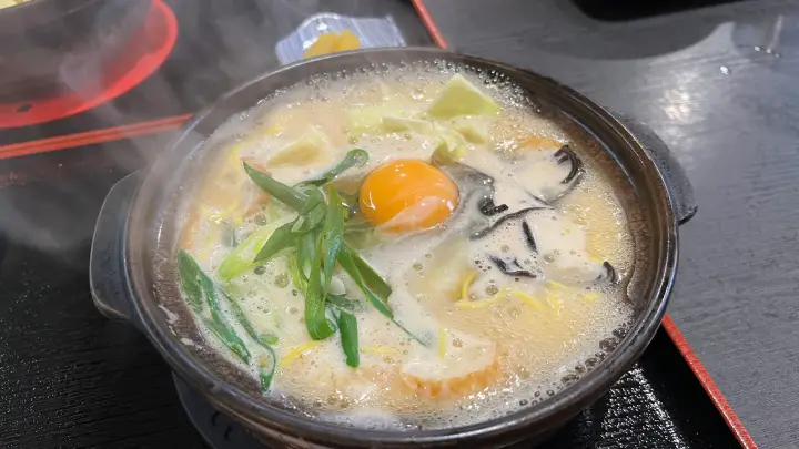 【須崎市】がろ〜の「鍋焼きホルモンラーメン」が絶品 ぷりぷりホルモンと濃厚スープ