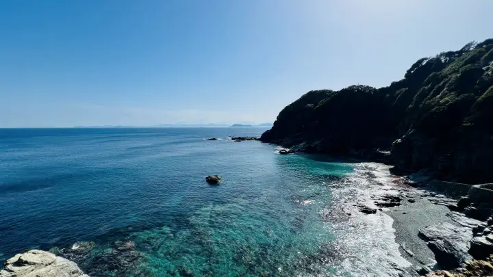 【完全ガイド】佐田岬灯台や四国最西端の観光情報！駐車場からの所要時間や絶景ポイントを解説