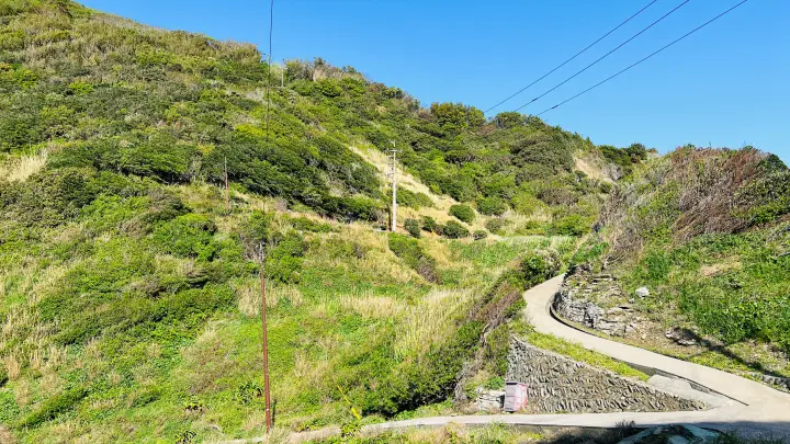 【完全ガイド】佐田岬灯台や四国最西端の観光情報！駐車場からの所要時間や絶景ポイントを解説