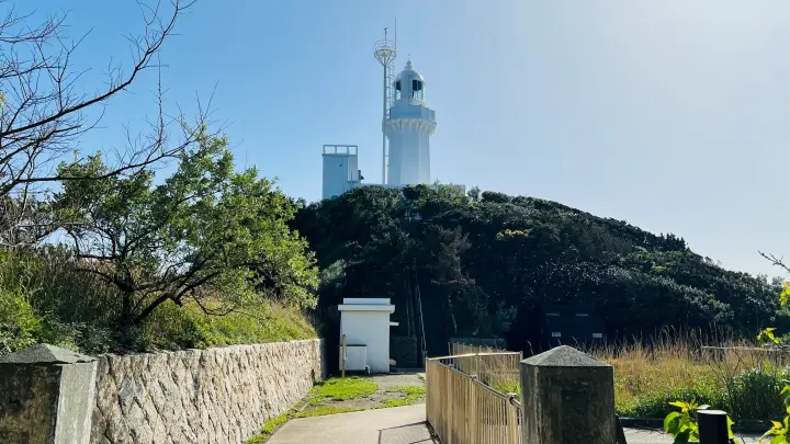 【完全ガイド】佐田岬灯台や四国最西端の観光情報！駐車場からの所要時間や絶景ポイントを解説