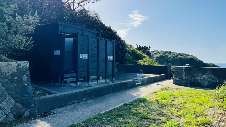 【完全ガイド】佐田岬灯台や四国最西端の観光情報！駐車場からの所要時間や絶景ポイントを解説