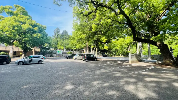 大麻比古神社 駐車場