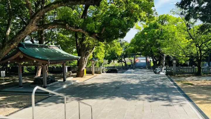 大麻比古神社 境内