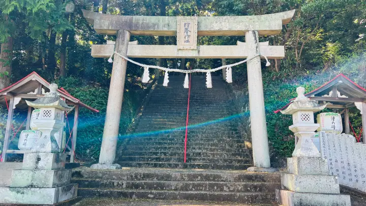 津峯神社 参道 鳥居