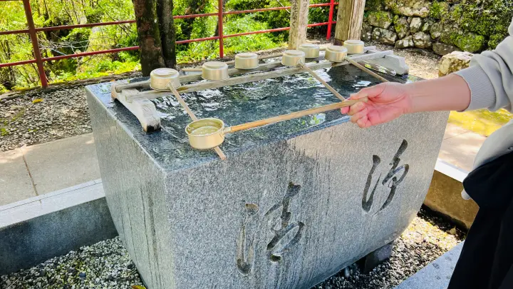 津峯神社 手水舎