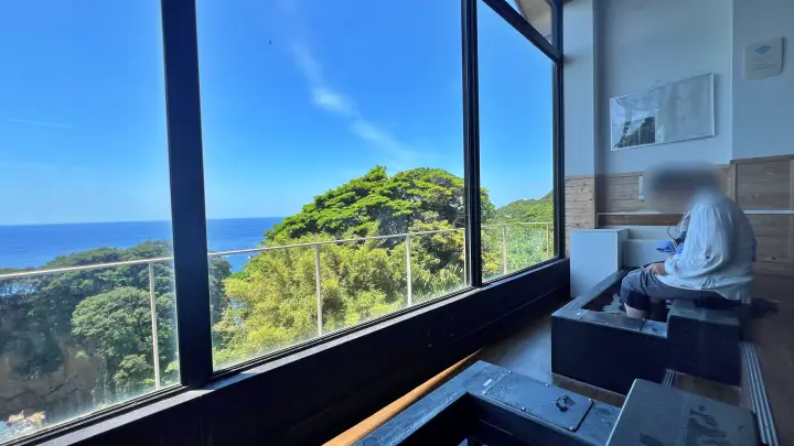 【万次郎足湯】無料で絶景！白山洞門を望む足摺岬の足湯｜営業時間・駐車場・アクセス