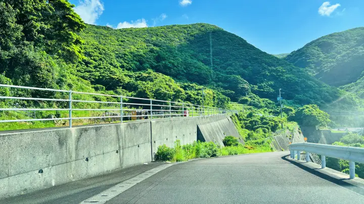 高知の青の洞窟 松尾漁港 海老洞への行き方